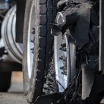 WHAT TO DO IF YOUR BIG RIG HAS TROUBLE
